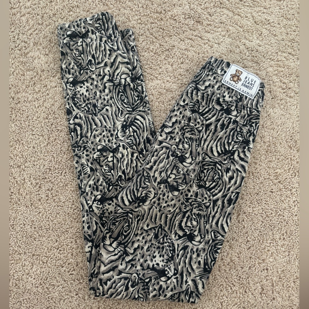 Vintage high waisted Tiger print pants